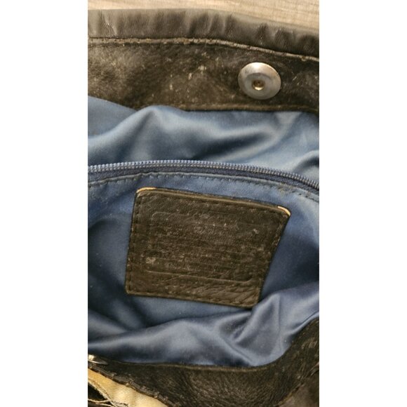 Women's Coach Over the Shoulder Bag -- ITEM #3289 - Picture 4 of 5